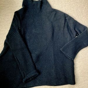 Naadam black cashmere and wool ribbed fisherman’s sweater. Size L